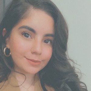 Meet your Posher, Alexandra leanne